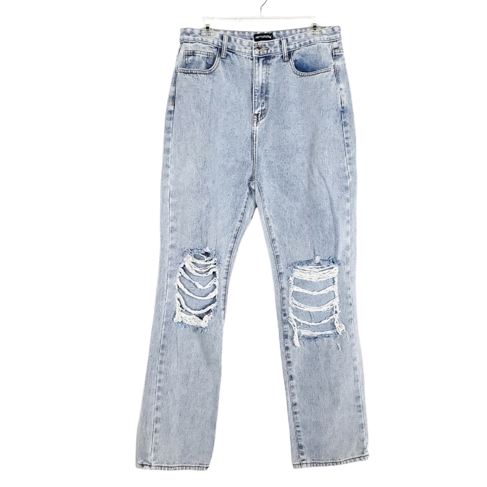 PRETTYLITTLETHING Light Wash Ripped Knee Long Leg Straight Jeans